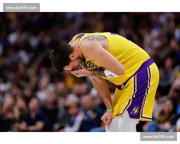 湖人vs掘金关键一战詹眉背水一战挑战约基奇统治力季后赛走向