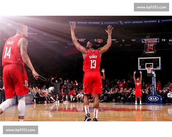 火箭尼克斯激战全程回放解析关键回合与胜负转折球星表现战术博弈深度解读